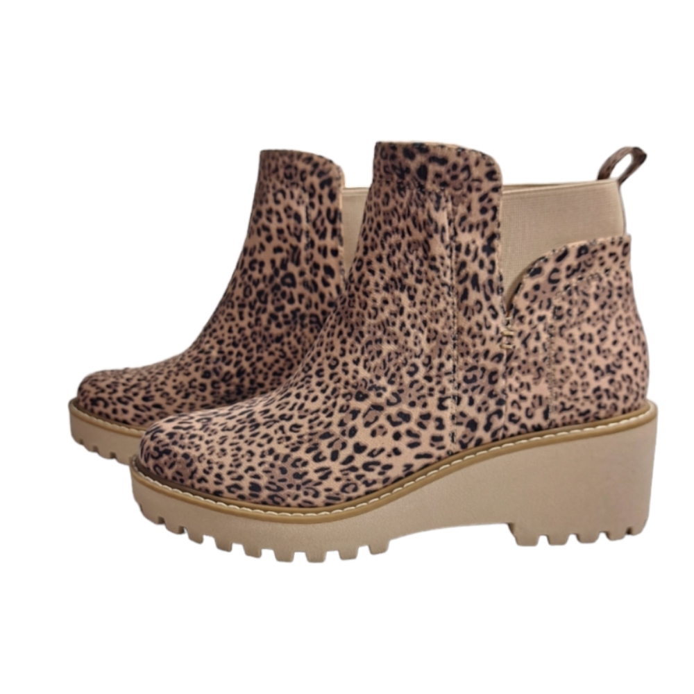 Dolce Vita Women's Leopard Print Slip On Ankle Boots 8.5 - Picture 4 of 13